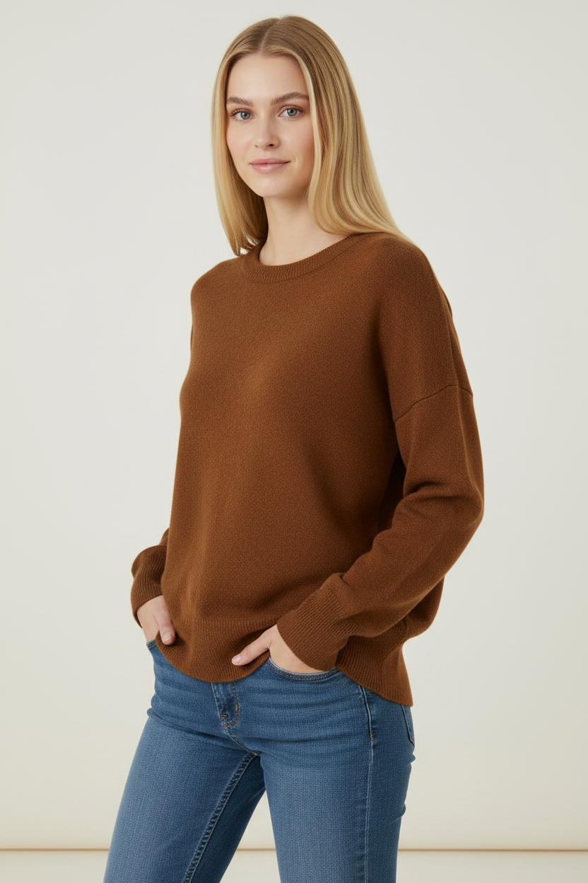 Cozy Knitwear Collection | Women's Oversized Sweater with Soft Fabric | Relaxed Fit for Everyday Comfort