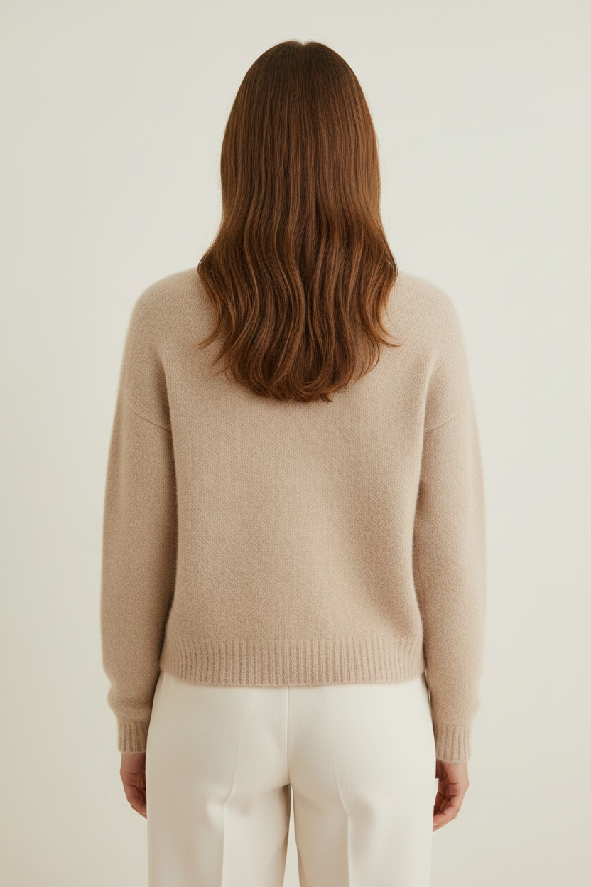 Elegant Knit | Women's Cardigan with Button Front & V-Neck Design | Versatile Layering Piece for All Seasons