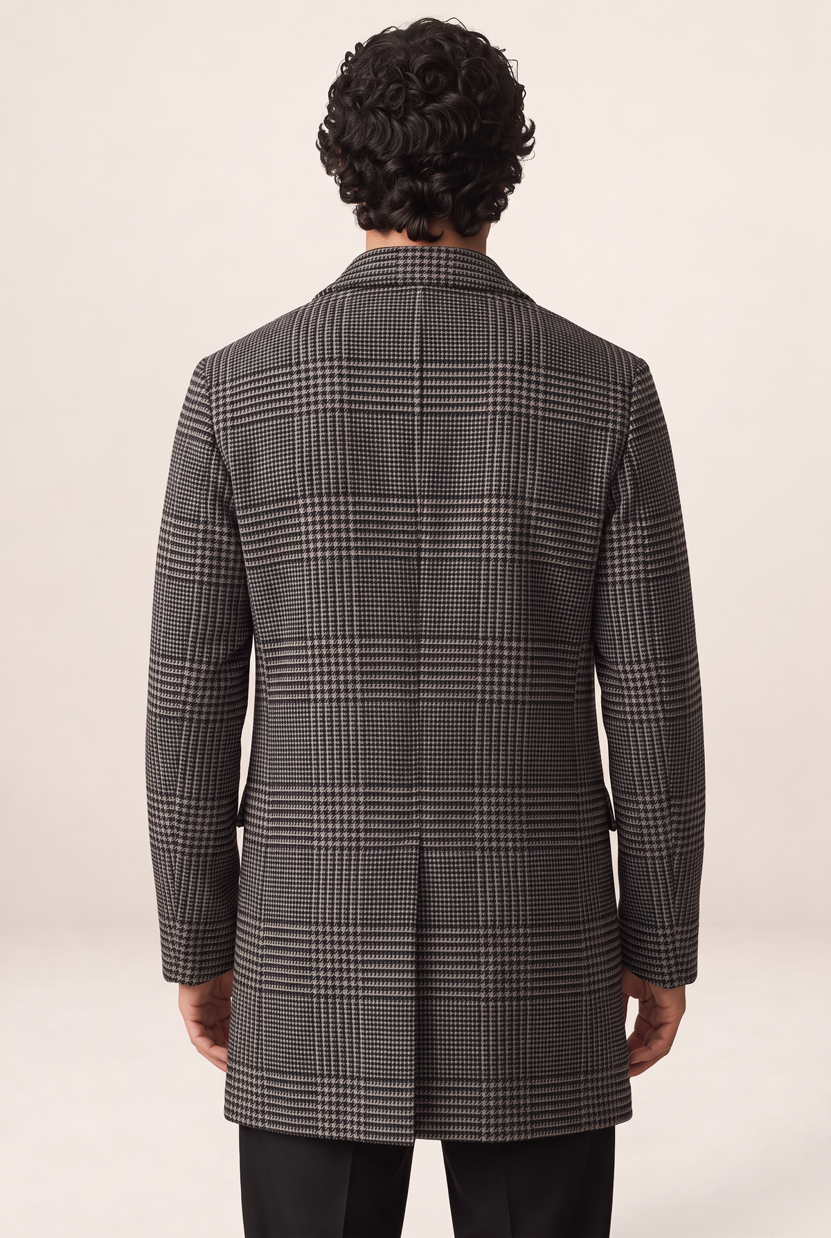 Tailored Men's Overcoat | Checked Design with Notched Lapel | Versatile Layering for Smart Casual Style
